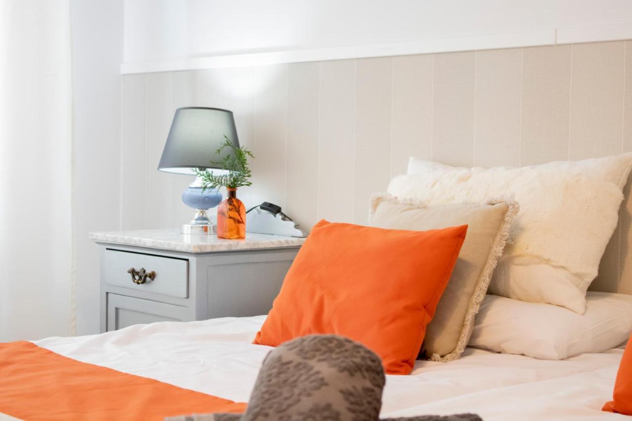 Luxury Singular Apartamento 4 Dormitorios 圣地亚哥－德孔波斯特拉 外观 照片