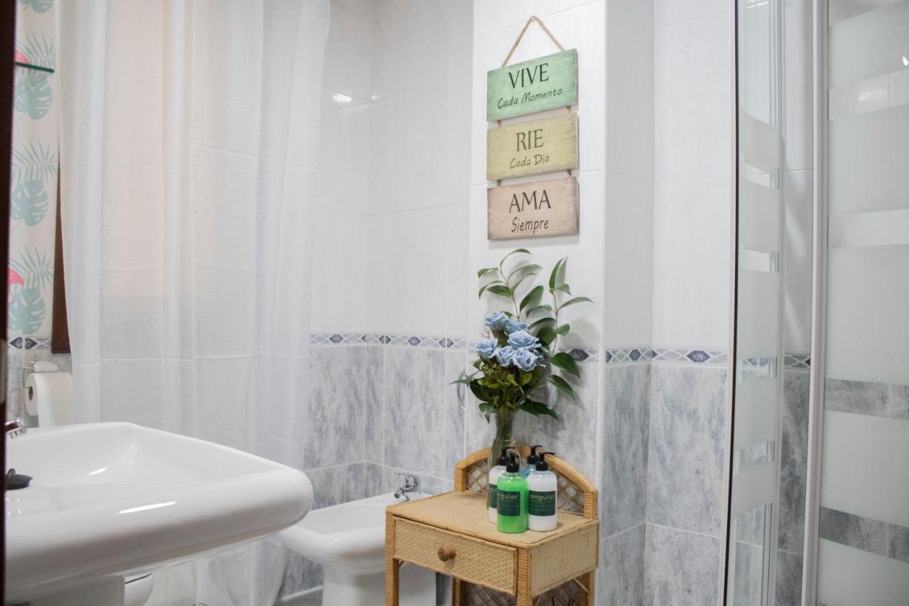 Luxury Singular Apartamento 4 Dormitorios 圣地亚哥－德孔波斯特拉 外观 照片